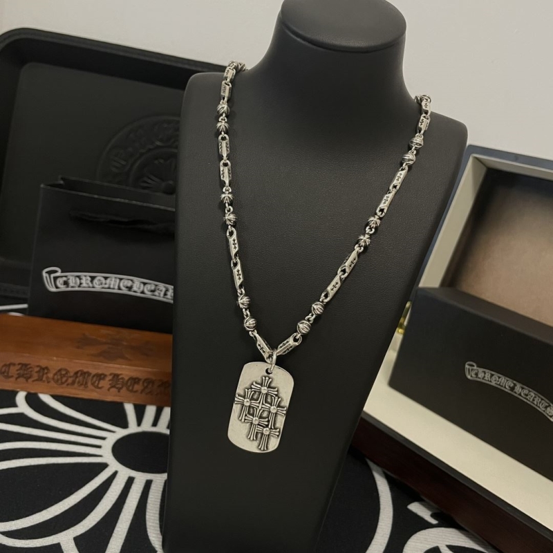 Ch**me He**ts necklaces